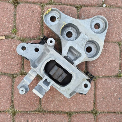 Poduszka silnika 1.6CDTI Opel Astra K 39004957