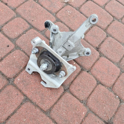 Poduszka łapa silnika Renault Clio IV 4 0.9