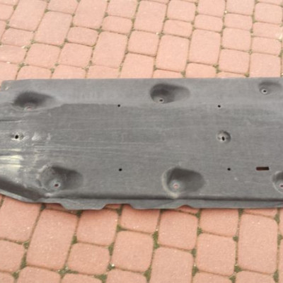 Podłoga osłona obudowa pod silnik OPEL Insignia