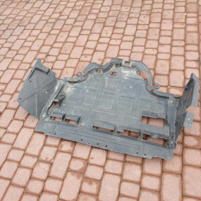 Podłoga pod auto Vivaro Trafic Primastar 13r