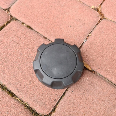 Pokrętła regulacji fotela Opel Corsa D 13211016