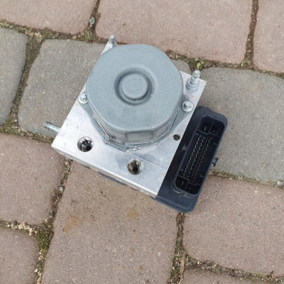 Pompa ABS hamulcowa Renault Captur 476605492R