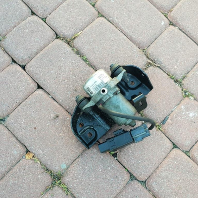 Pompa vacum Opel Astra J IV 13343961