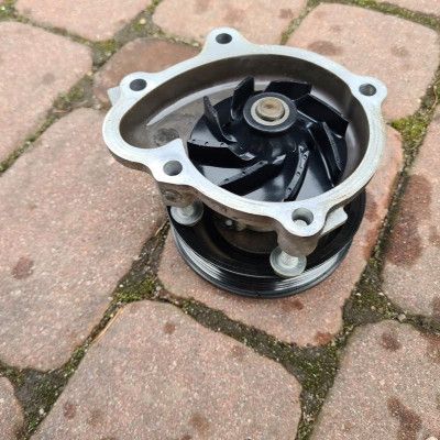 Pompa wody obiegowa 1.7 CDTI Opel Mokka