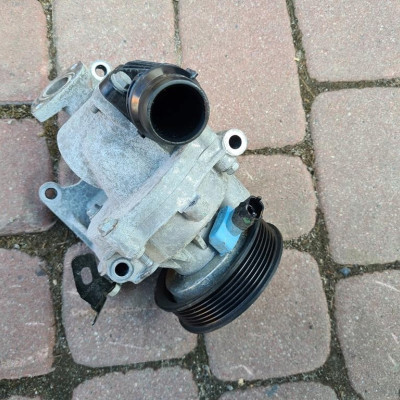 Pompa wody Opel Astra K V 55502819