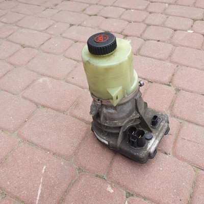 Pompa wspomagania 1.6 Vivaro B Trafic III