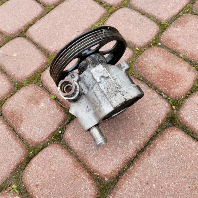 Pompa wspomagania 1.9 DCI Vivaro Trafic