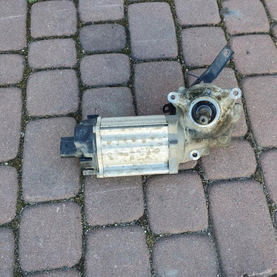 Pompa wspomagania elektrycznego Opel Astra J IV