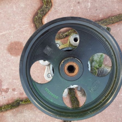 Pompa wspomagania Opel Insignia 13309336