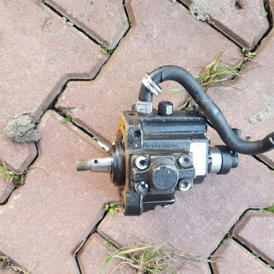 POMPA WTRYSKOWA OPEL INSIGNIA ZAFIRA C 55574632