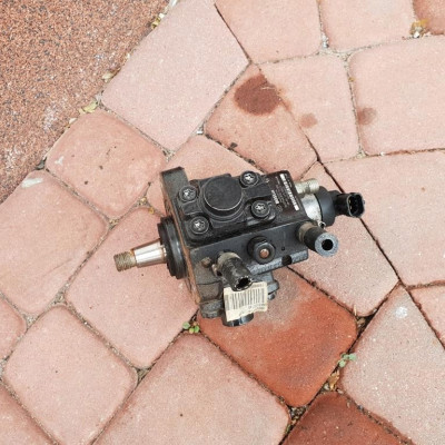 Pompa wtryskowa Opel Vectra C 0445010156