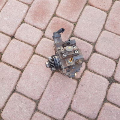 Pompa wtryskowa Vivaro B Trafic III 167008960R