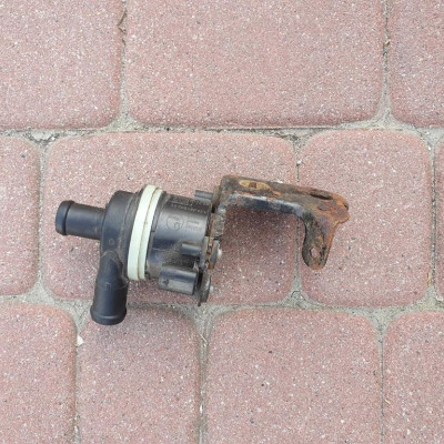 Pompka obiegu wody Opel Insignia 1.24.021.502.01