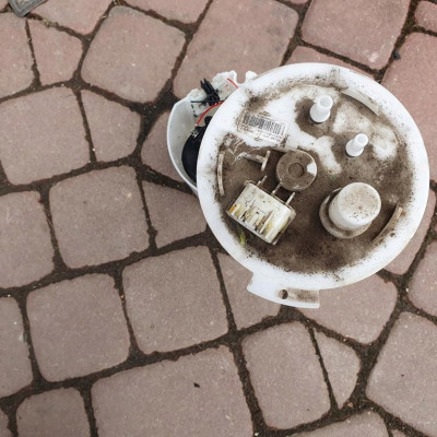 Pompka paliwa 1.4T Opel Astra J IV 13586312