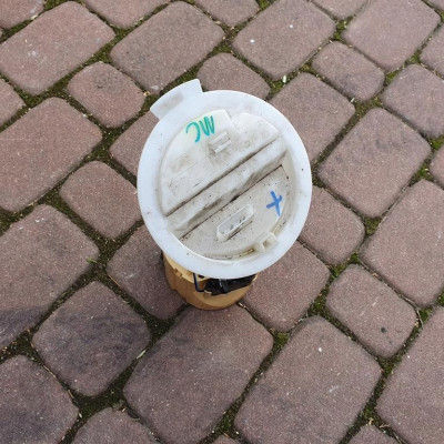 Pompka paliwa Mercedes W212 218 A2124700794