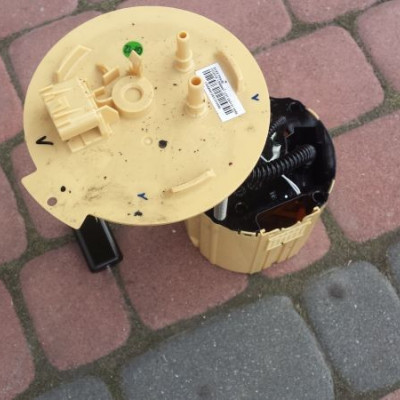 Pompka pompa paliwa DIESEL Zafira C TOURER