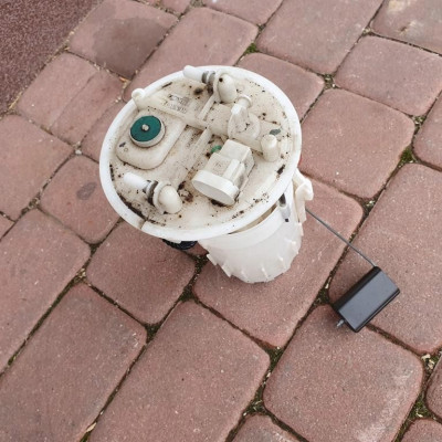 Pompka pływak paliwa 2.0Dci VIVARO TRAFIC