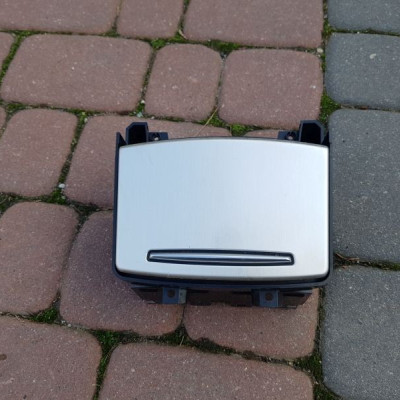 Popielniczka samochodowa Audi A5 A6 A7 4f2862533