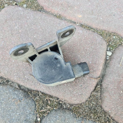 Poziomica tył tylna Xenon Opel Insignia 23162398