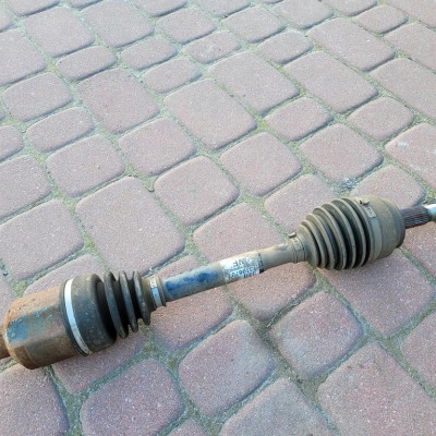 Półoś prawa 1.6T Opel Corsa E 13198707