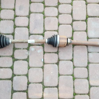 Półoś prawa Opel Vivaro Primastar Trafic 93454307