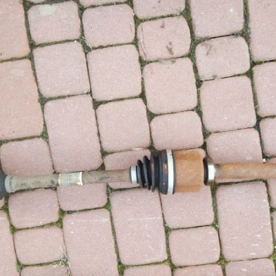 PÓŁOŚ PRAWA PRIMASTAR VIVARO TRAFIC 8200452268