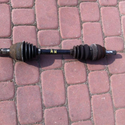 Półośka lewa Astra H 3 III 1.6