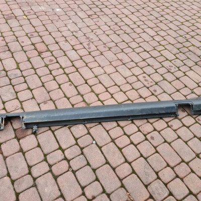 Próg lewy Cross Country listwa Opel Insignia