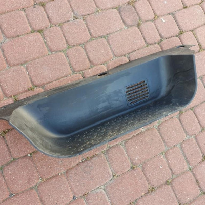 Próg stopien wnętrza Vivaro B Trafic III