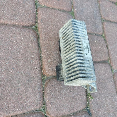 Przekaźnik świec Vivaro B Trafic III 271206395R