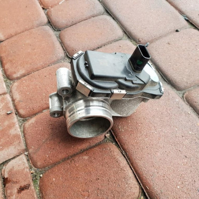 Przepustnica 1.4T Opel Astra K 5 V 12644239