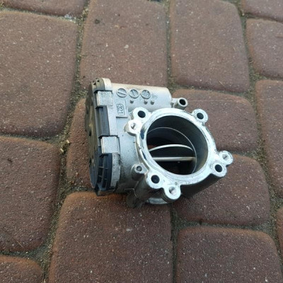 Przepustnica V6 Mercedes W218 CLS A6420900270