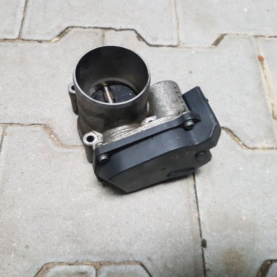 Przepustnica VOLKSWAGEN AUDI SEAT 03C133062S