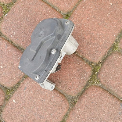 Przepustnica wydechu VW Jetta 5C6 5Q0253691N