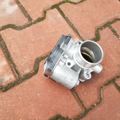 Przepustnica Zafira C Insignia Astra J 55578249