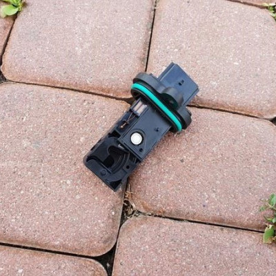 Przepływomierz Opel Astra J IV 13505433