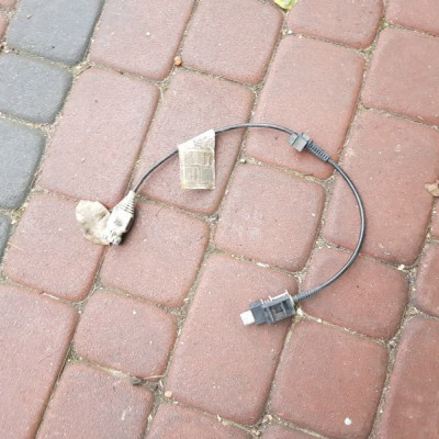 Przewód czujnik ABS Opel Astra H III 13143675