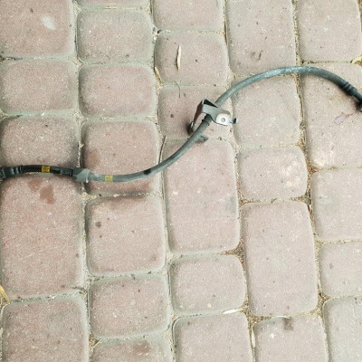 Przewód hamulcowy tył tylny wąż Opel Zafira C