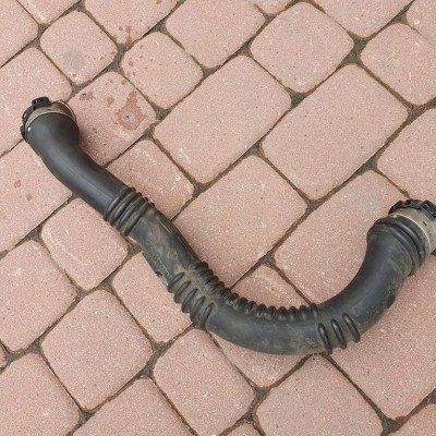 Przewód intercoolera TRAFIC III VIVARO B 1.6 DCI