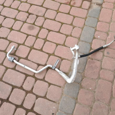 Przewód klimatyzacji 2.0D Opel Insignia B 39115613