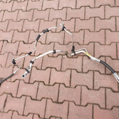 Przewód klimatyzacji Opel Astra K V 39022613