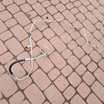 Przewód klimatyzacji Renault Clio IV 924403126R