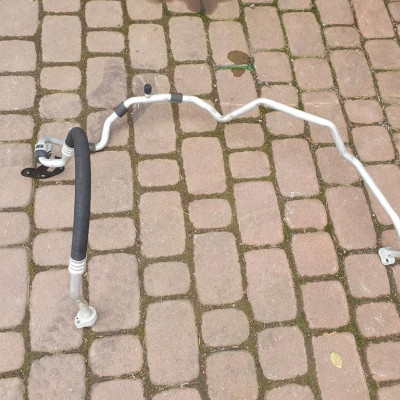 Przewód klimatyzacji VW Jetta 5C6 5C0820743M