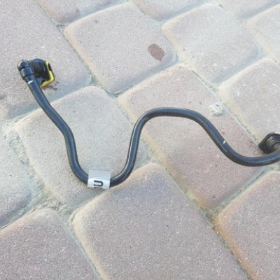 Przewód paliwa 1.6 Opel Astra J IV B16DTH 13350020