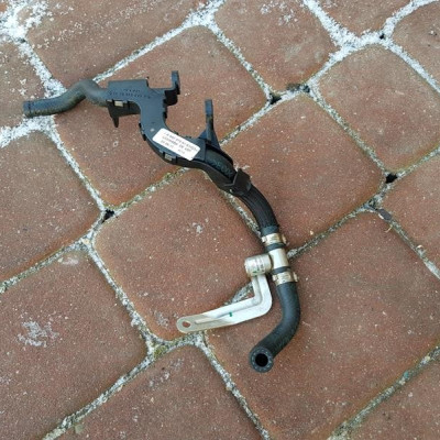 Przewód paliwa Mercedes W218 CLS A6420704181