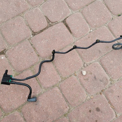 Przewód paliwowy wtrysków 1.9 DCI Vivaro Trafic