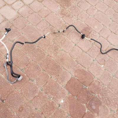 Przewód rura paliwa paliwowe 2.0DCI VIVARO TRAFIC