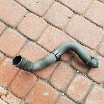 Przewód rura wąż wody 170KM 2.0CDTI Opel Zafira C