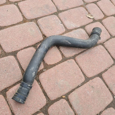 Rura wąż wody 1.3CDTI Opel Astra J IV 13251431