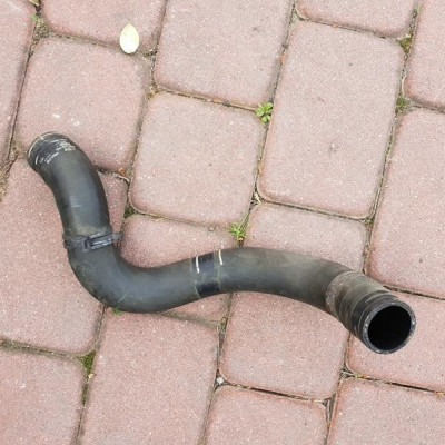 Przewód wąż rura wody 170KM Opel Zafira C